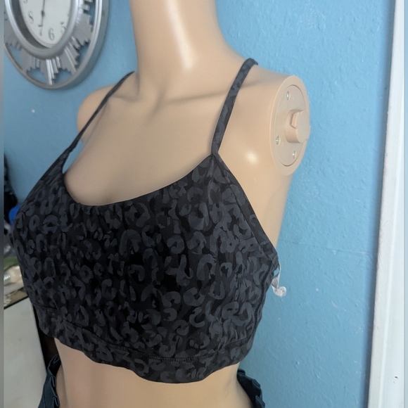 Lululemon Black Leopard Print Crop Top - Picture 2 of 6